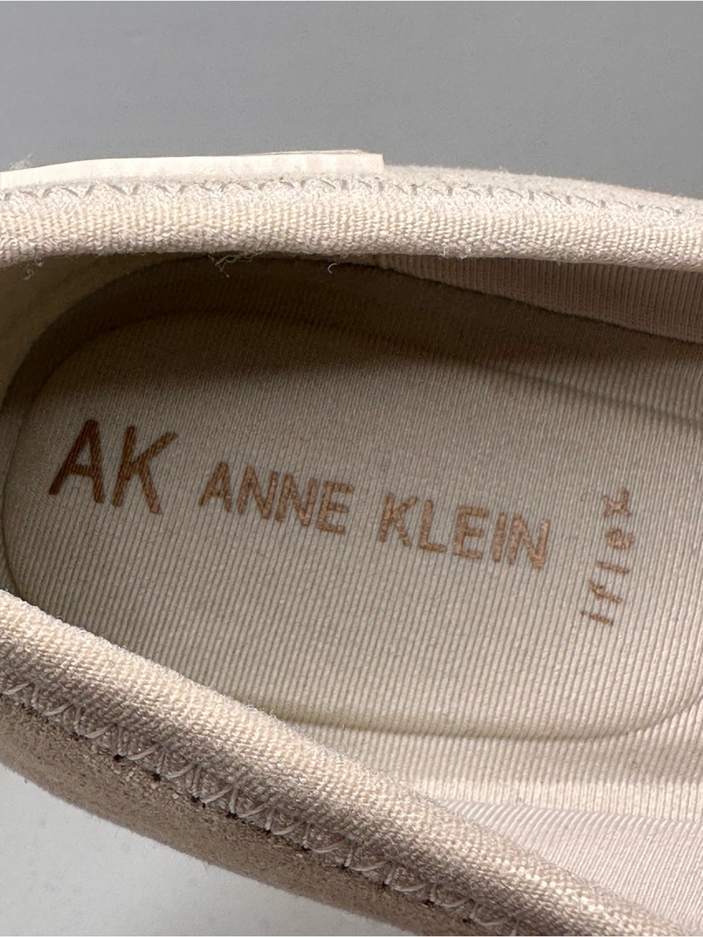 Anne Klein Women's Beige Pointed-Toe Flats - Picture 6 of 7